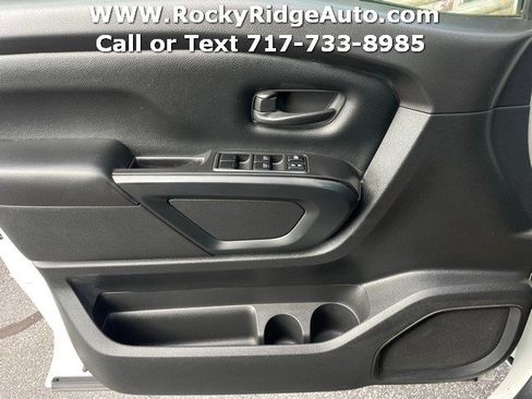 Used 2022 Nissan Titan S w/ S Utility Package image 34
