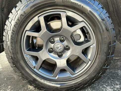 Used 2023 Honda Pilot TrailSport image 34