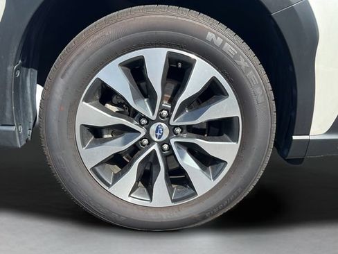 Used 2024 Subaru Outback Touring XT AWD/4WD image 10