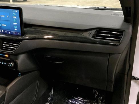 Certified 2023 Ford Escape ST-Line w/ Tech Pack #1 image 15