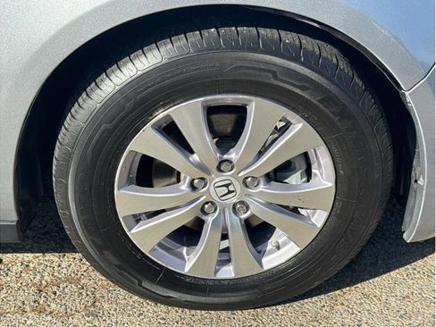 Used 2017 Honda Odyssey EX-L image 10