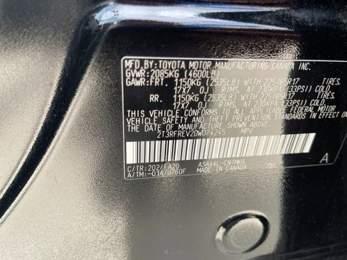 Used 2013 Toyota RAV4 XLE AWD/4WD image 10