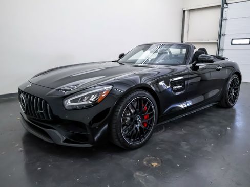 Used 2021 Mercedes-Benz AMG GT Roadster image 9