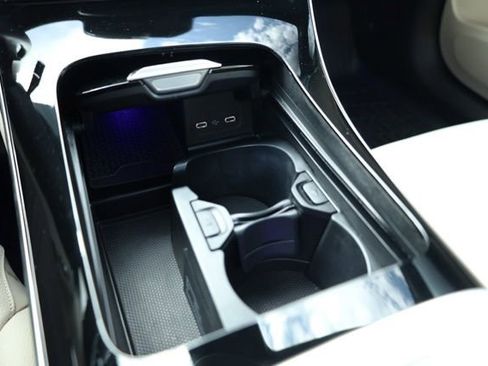 Certified 2025 Mercedes-Benz C 300 Sedan image 22