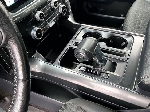 Used 2022 Ford F150 XLT w/ Equipment Group 302A High image 17