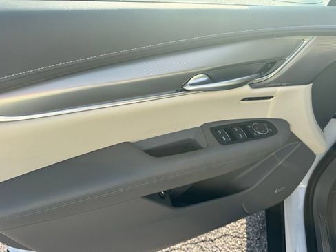 Certified 2024 Cadillac XT5 Premium Luxury w/ Technology Package FWD image 24