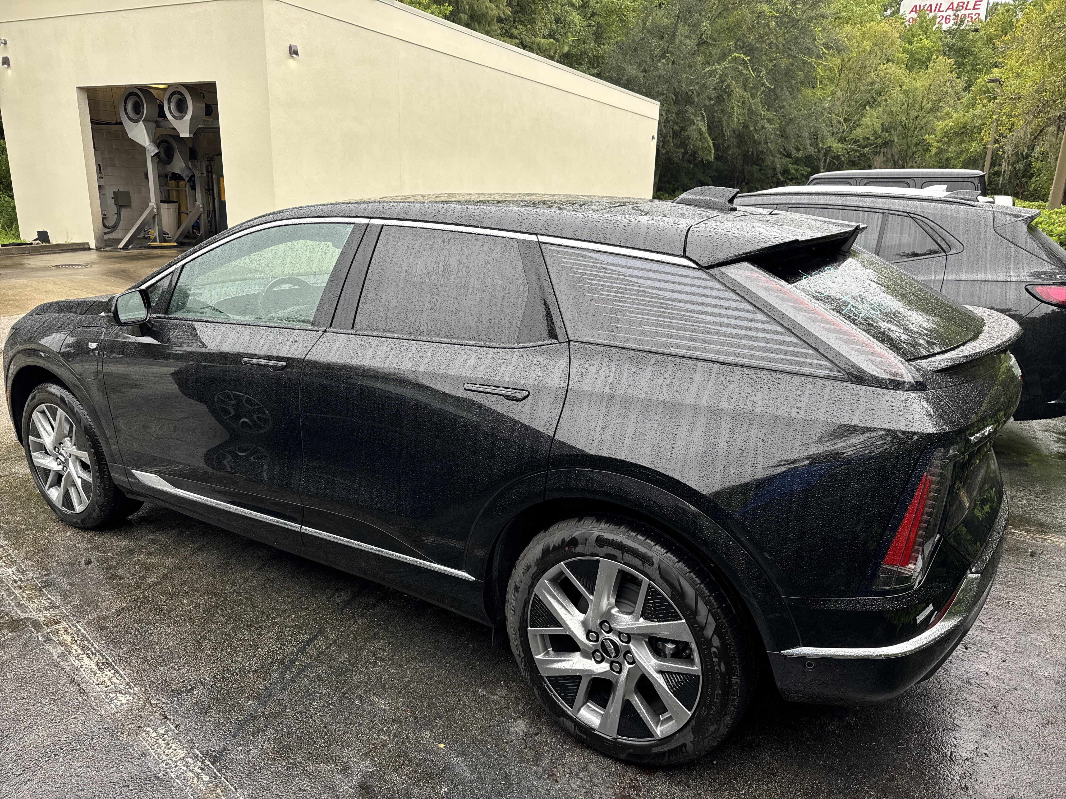 Used 2026 Cadillac Optiq Luxury 1 w/ LPO, Floor Liner Package RWD image 2
