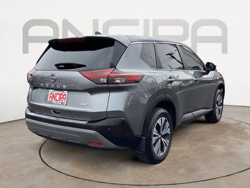Used 2023 Nissan Rogue SV FWD image 14