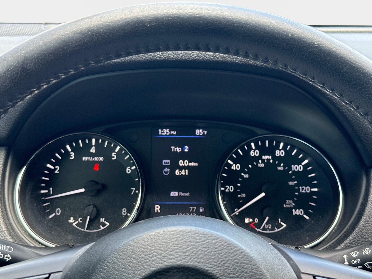 Used 2019 Nissan Rogue S w/ Special Edition Package FWD image 24