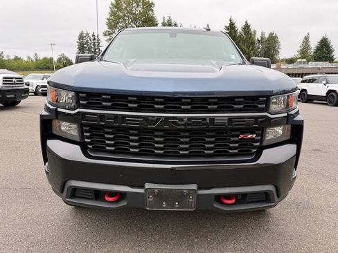 Used 2019 Chevrolet Silverado 1500 Custom Trail Boss w/ Custom Convenience Package AWD/4WD image 2