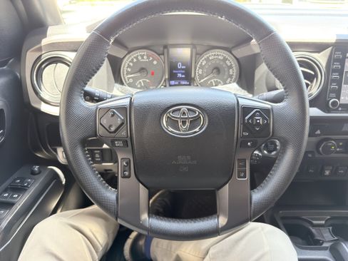 Used 2021 Toyota Tacoma TRD Sport w/ Technology Package RWD image 26