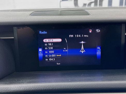 Used 2014 Lexus IS 250 w/ Premium Package image 17