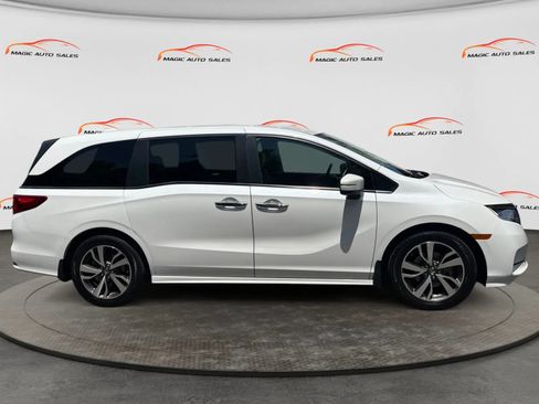Used 2022 Honda Odyssey Touring image 6
