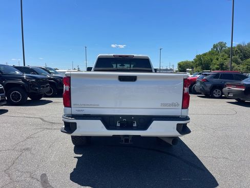 Used 2021 Chevrolet Silverado 3500 High Country w/ Z71 Off-Road Package AWD/4WD image 4