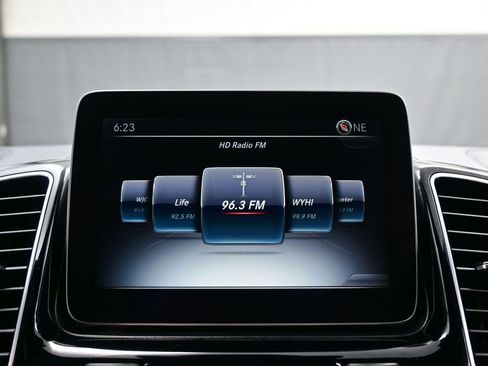Used 2017 Mercedes-Benz GLE 43 AMG 4MATIC image 23