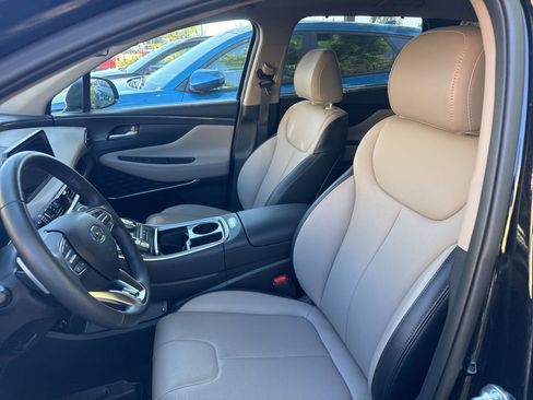 Used 2023 Hyundai Santa Fe SEL w/ Premium Package AWD/4WD image 11
