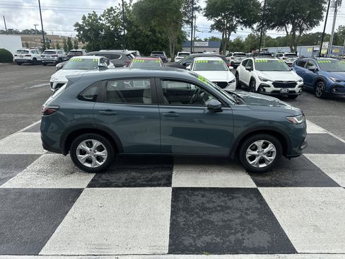 Used 2024 Honda HR-V LX image 3