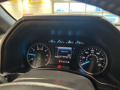 Used 2019 Ford F150 XLT w/ Equipment Group 302A Luxury AWD/4WD image 26