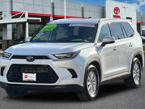 Certified 2025 Toyota Grand Highlander AWD image 8