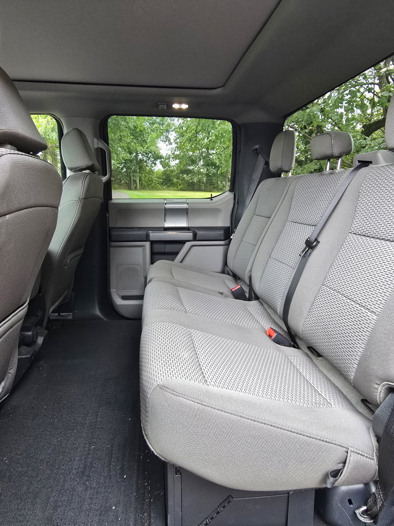 Used 2022 Ford F250 XLT w/ XLT Premium Package AWD/4WD image 4