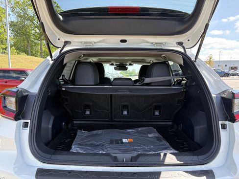 New 2026 Subaru Crosstrek 2.5i Limited AWD/4WD image 12