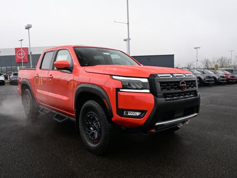 New 2026 Nissan Frontier PRO-4X w/ Pro-4x Convenience Package image 2