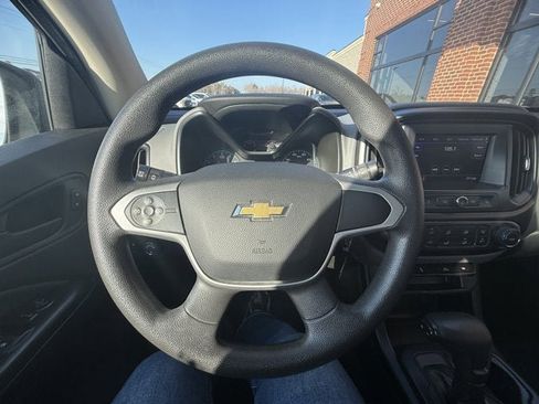 Used 2020 Chevrolet Colorado W/T w/ WT Convenience Package image 20