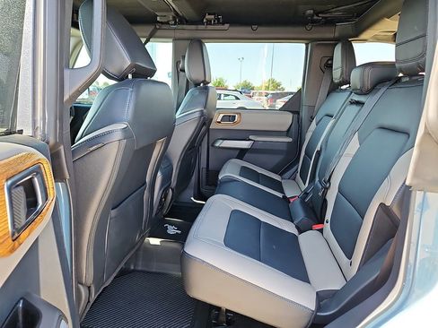 Used 2023 Ford Bronco Wildtrak AWD/4WD image 10