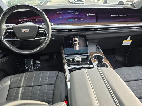 New 2026 Cadillac Escalade Platinum Sport image 21