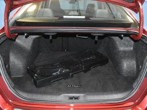 Used 2023 Nissan Altima 2.5 SR AWD/4WD image 31