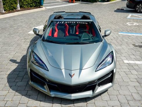 Used 2024 Chevrolet Corvette Z06 w/ Stealth Interior Trim Package image 5