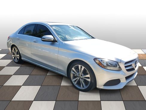 Used 2018 Mercedes-Benz C 300 Sedan image 3