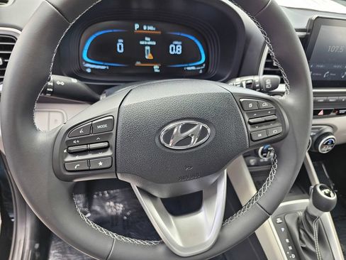 Certified 2026 Hyundai Venue SEL FWD image 21