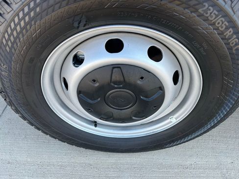 New 2025 Ford Transit 350 148 High Roof Extended image 4