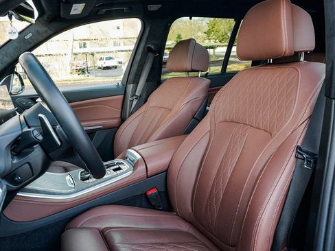 Certified 2025 BMW X5 M60i image 17