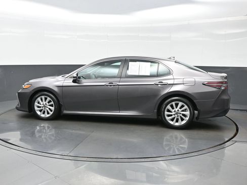 Used 2021 Toyota Camry LE w/ Cold Weather Package FWD image 3