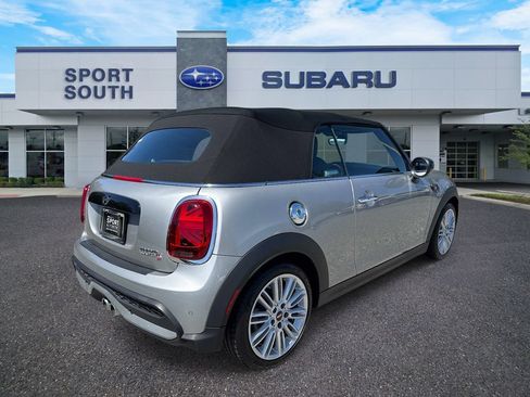 Used 2024 MINI Cooper S FWD image 3