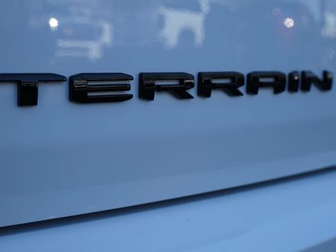 Used 2023 GMC Terrain SLT w/ Elevation Edition FWD image 27