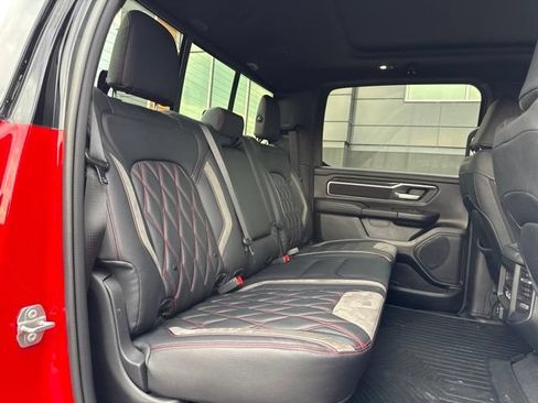 Used 2025 RAM 1500 Big Horn AWD/4WD image 11