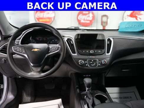 Used 2025 Chevrolet Malibu LS w/ Driver Confidence Package FWD image 2