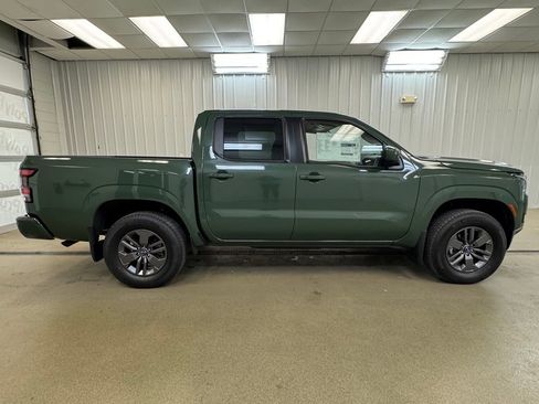 New 2026 Nissan Frontier SV AWD/4WD image 5