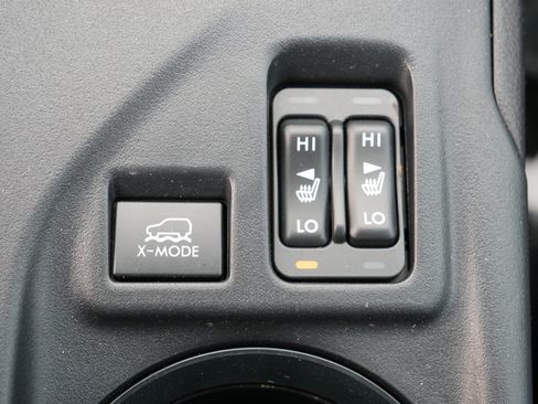 Used 2023 Subaru Crosstrek 2.0i Premium image 31