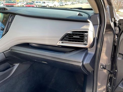 Used 2022 Subaru Outback Limited XT image 19