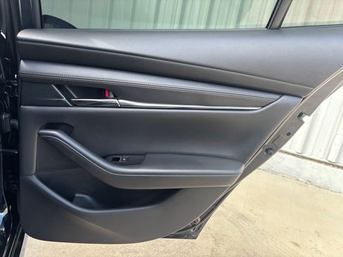 Used 2021 MAZDA MAZDA3 2.5 Turbo Sedan w/Premium Plus image 32