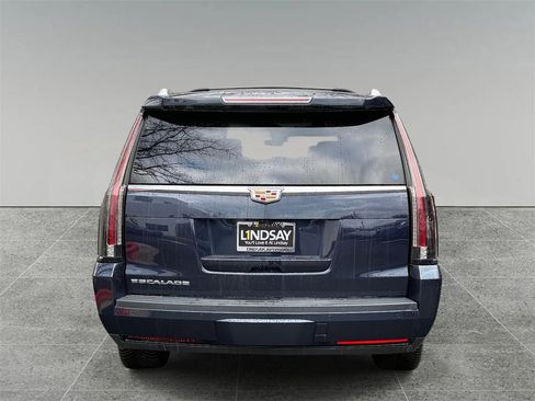 Used 2019 Cadillac Escalade ESV Platinum image 11