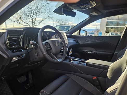 New 2026 Lexus RX 450h AWD w/ Convenience Package image 10