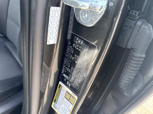 Used 2023 Kia Niro EX Touring FWD image 20