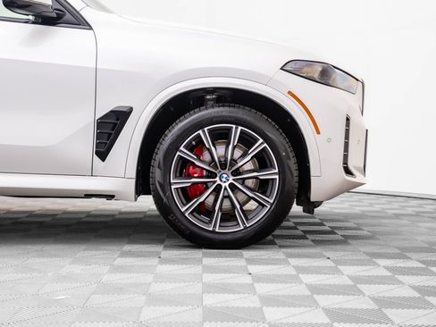New 2026 BMW X5 xDrive40i w/ Executive Package image 33