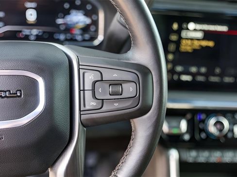 Used 2025 GMC Sierra 3500 Denali Ultimate image 16