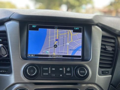 Used 2018 GMC Yukon Denali image 36